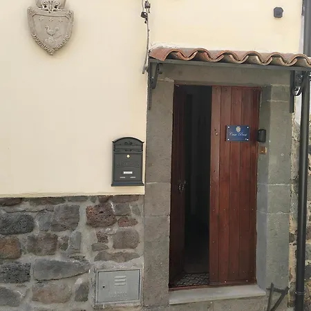Casa Perni * Buccheri